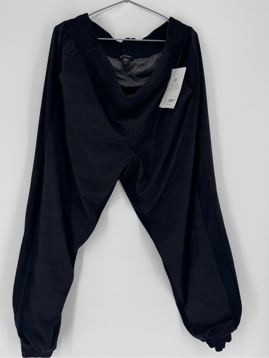 Athleta Pants - Athleta Black Camo Print Relaxed Track Joggers 0116